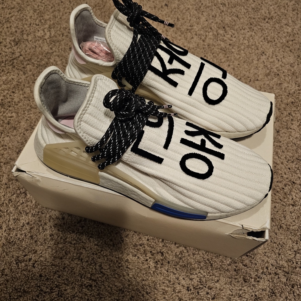 Adidas NMD HU Pharrel William Brand New sample size 10